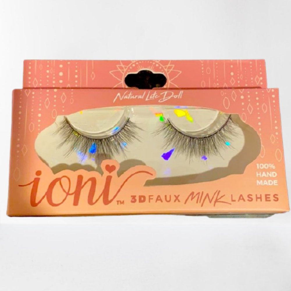 NWT IONI Natural Lite Doll lashes